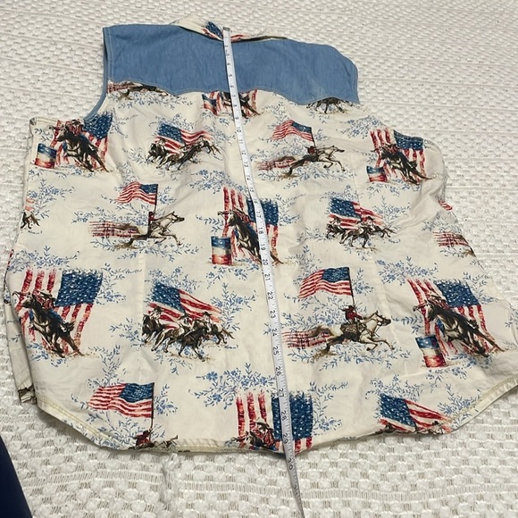 Legacy Falls Snap Sleeveless American Flag Rodeo Cowboy Top - Picture 13 of 14